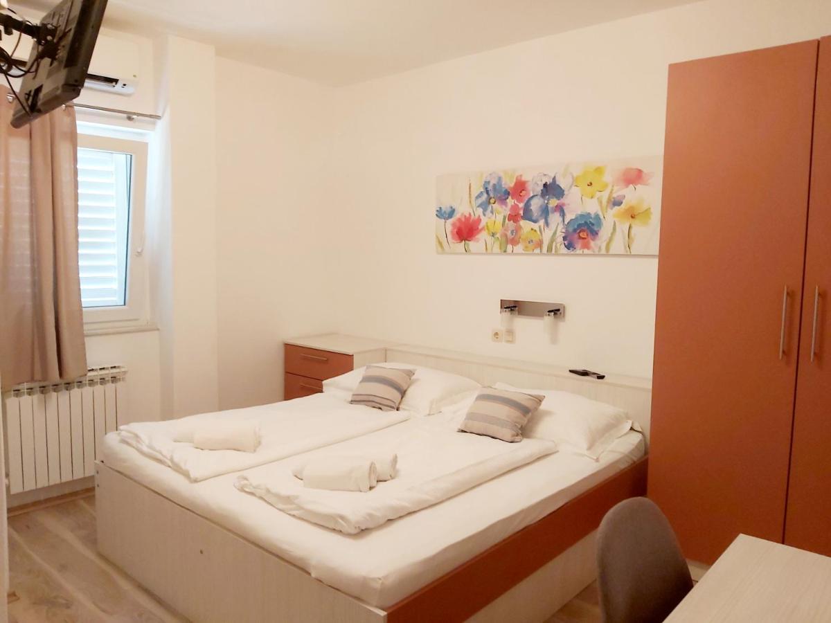 Meduza B&B Barbat na Rabu Exterior foto